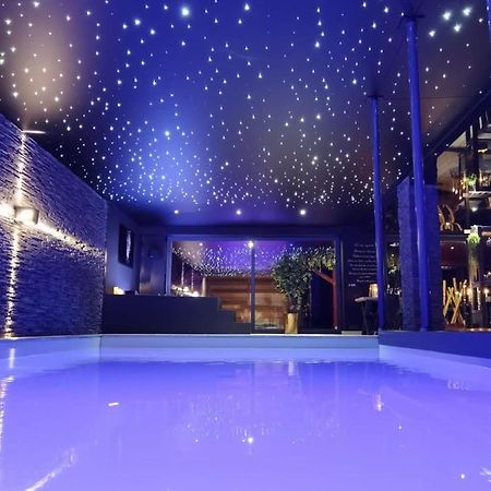 Les Suites M Wanze Exterior foto
