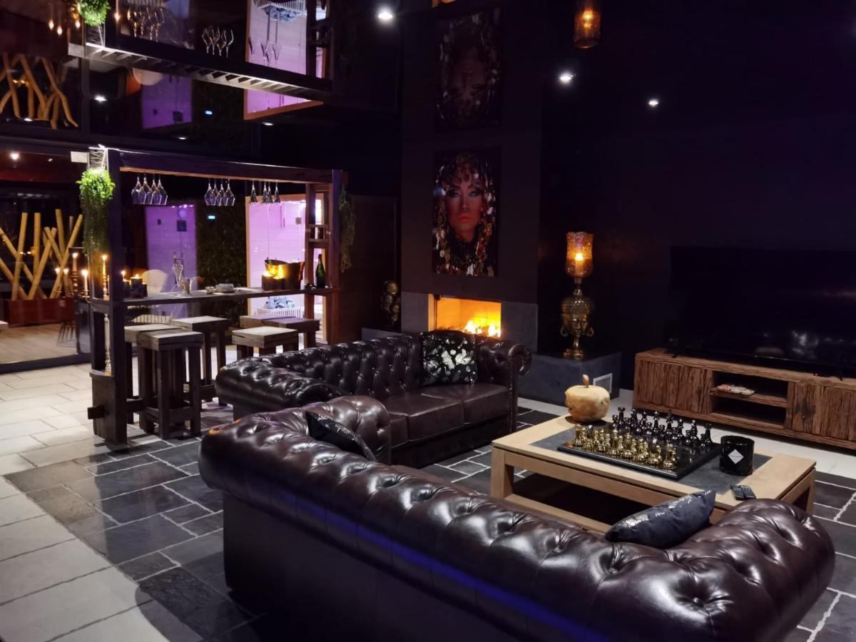 Les Suites M Wanze Exterior foto